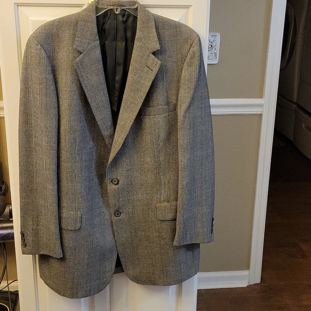 Kingsridge Custom Fabric black white red houndstooth jacket pure wool SZ 40…EUC